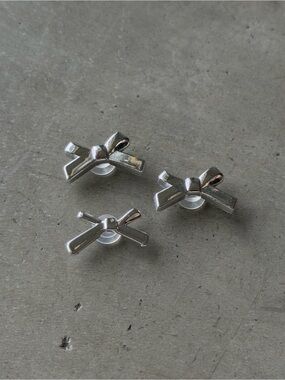 Silver Bow Croc Charms / Jibbitz Set / Pack of 3